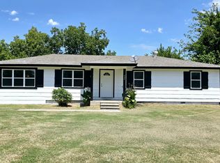 557 W Liberty Rd, Atoka, OK 74525