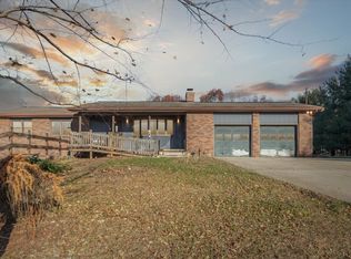 4650 Moon Lake Rd, Jackson, MI 49201