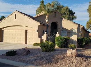 10038 E Coopers Hawk Dr, Sun Lakes, AZ 85248