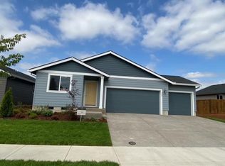 369 Cornwell St, Woodburn, OR 97071