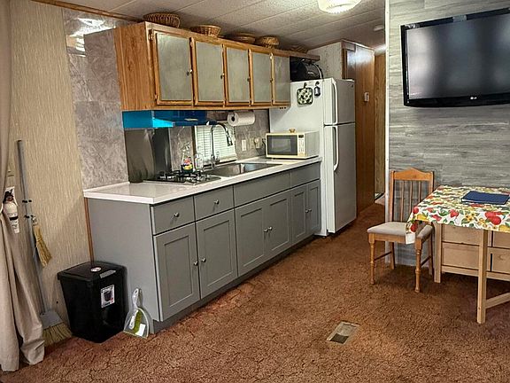 5th image of 220 Tribes Dr