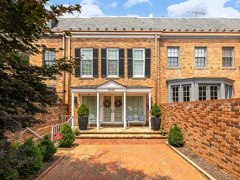 3043 W Lane Kys NW — Photo 3