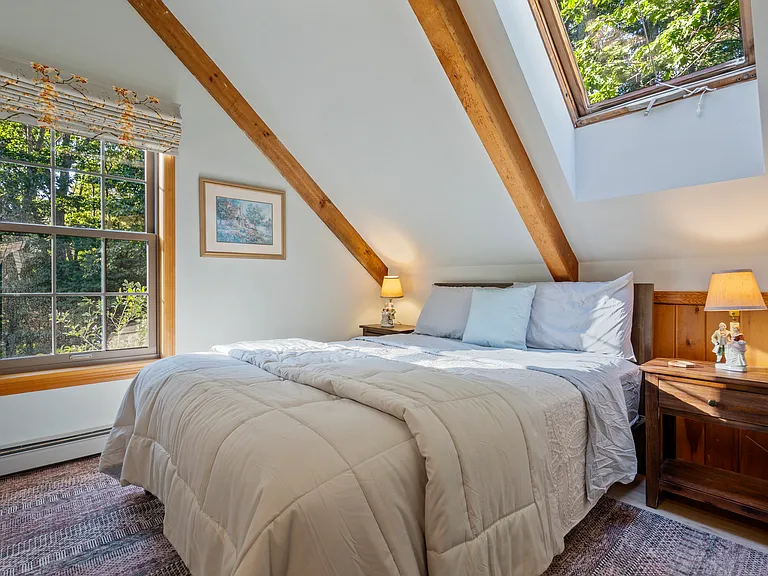 2 Cranberry Ln — Photo 6