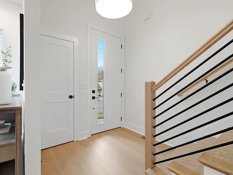 3963 Clifton Ave — Photo 7