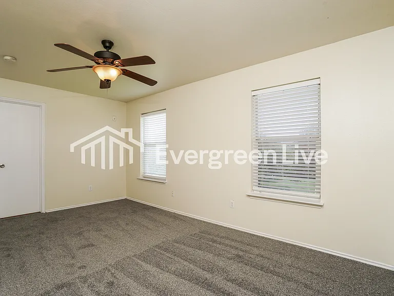 10808 Shaenfield Ct — Photo 7