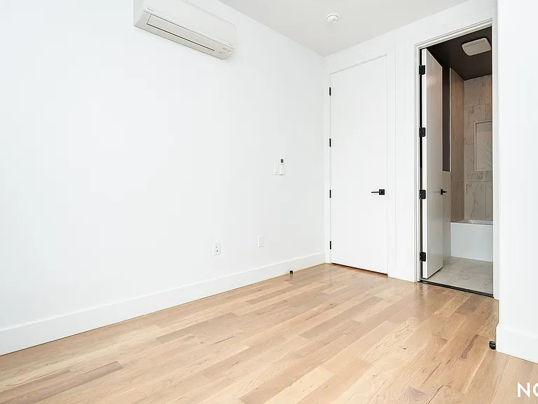 156 Martense St #3L — Photo 10
