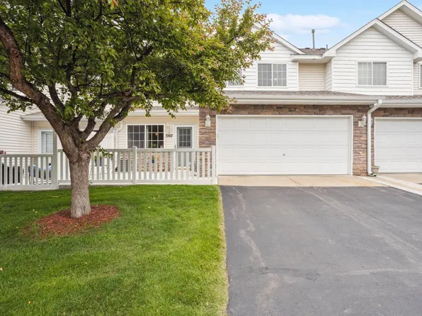 3307 Coleshire Path, Rosemount, MN 55068