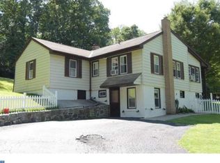 331 Shelbourne Rd, Reading, PA 19606