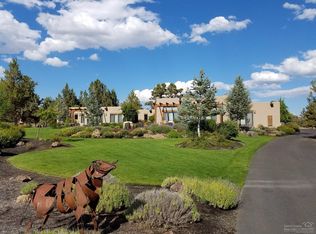 65850 Mariposa Ln, Bend, OR 97703