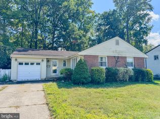 616 Fairview Ave, Woodbury Heights, NJ 08097