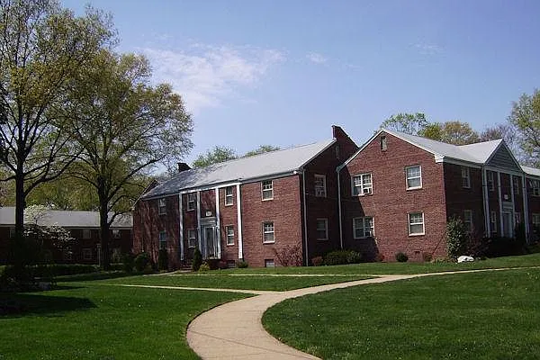 Plainfield Village — Photo 1