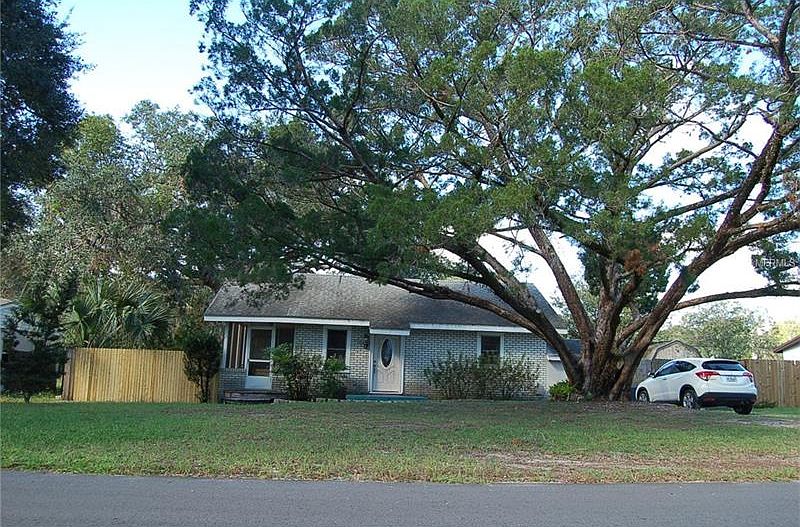1st image of 212 Forrest Dr