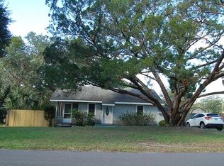 212 Forrest Dr, Sanford, FL 32773