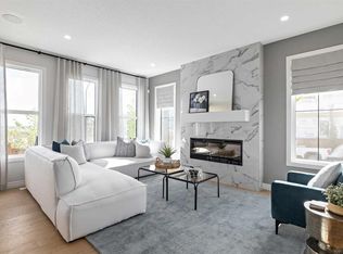 78 S Heartwood Villas SE, Calgary, AB T3S0R7