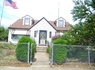 2420 51st St, Kenosha, WI 53140