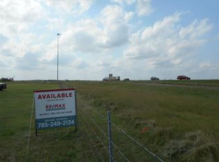 203 W 2nd St, Ellis, KS 67637