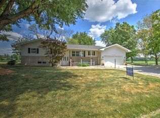 2028 Roberta Dr, Decatur, IL 62521