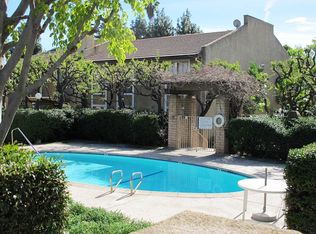 535 W Duarte Rd, Arcadia, CA 91007