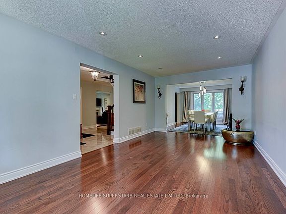 3rd image of 868 Kowal Dr