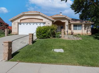 909 Elm St, Tehachapi, CA 93561