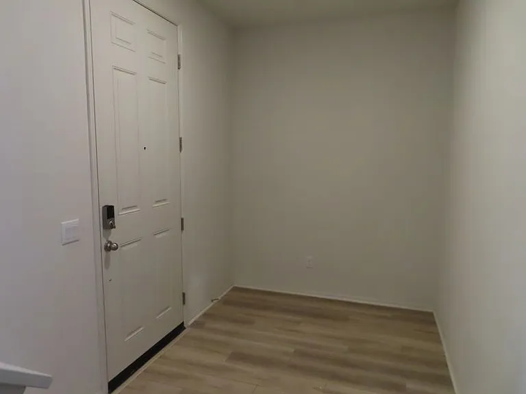 40585 Melrose Dr — Photo 5
