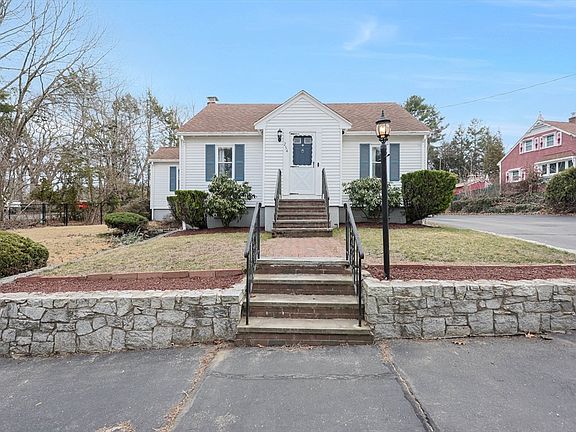 2nd image of 254 Lakewood Dr