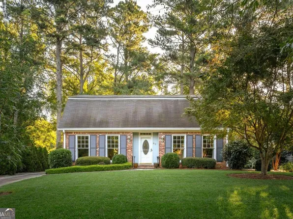 62 Clarendon Ave, Avondale Estates, GA 30002