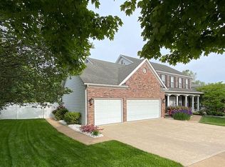 2473 Smizer Mill Estates Dr, Fenton, MO 63026