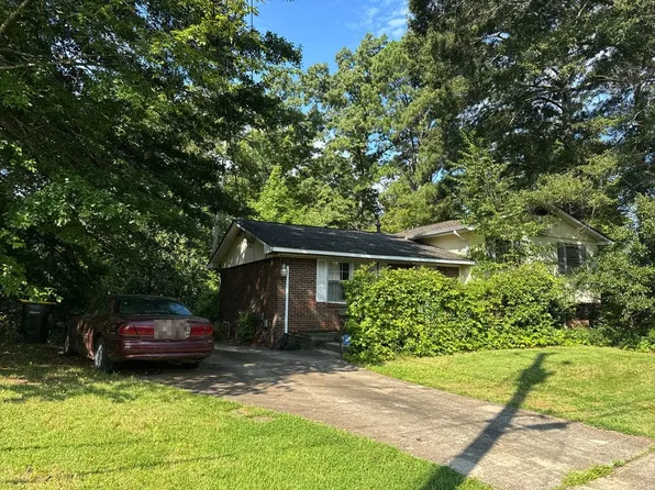 640 Red Fox Ct, Fairburn, GA 30213