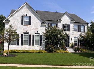 638 Reliance Ct, Tega Cay, SC 29708