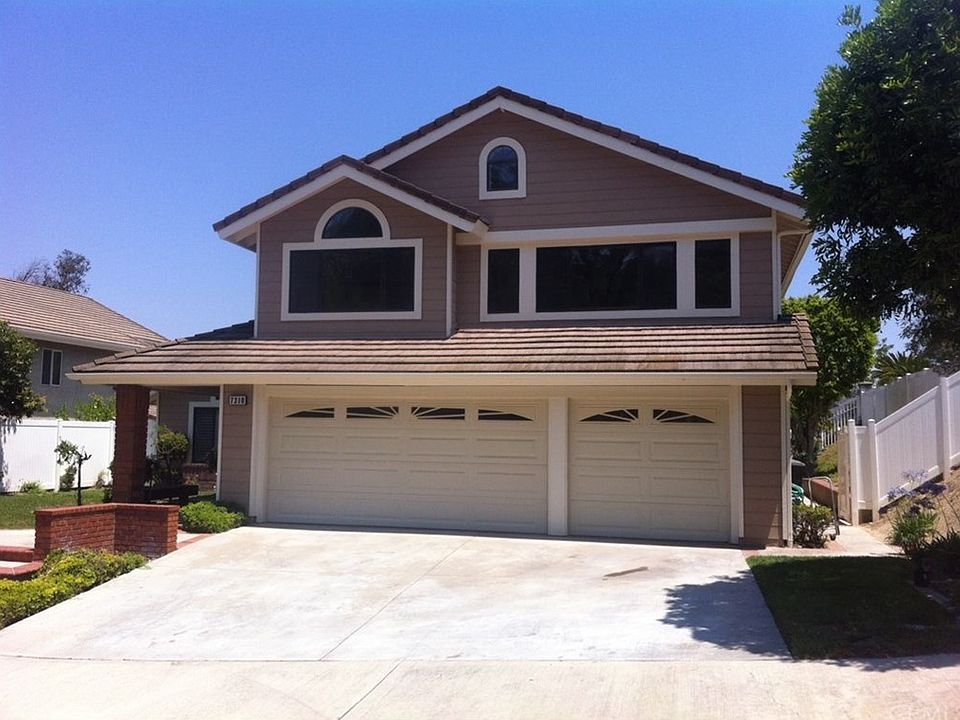 1st image of 7310 E La Cumbre Dr