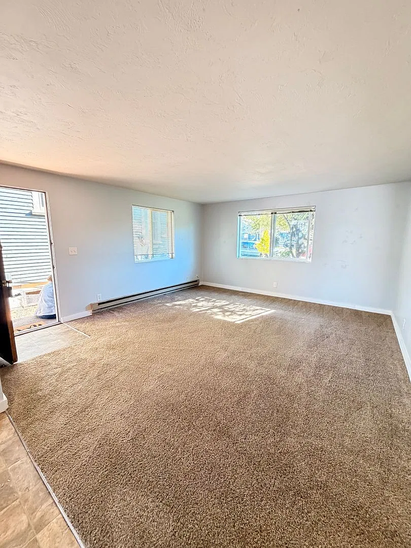 2-Bedroom 1.5-Bathroom 2-Story Townhouse — Photo 3