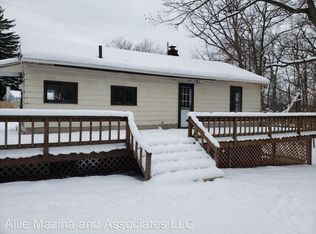 7213 Grove Ave, Bedford, OH