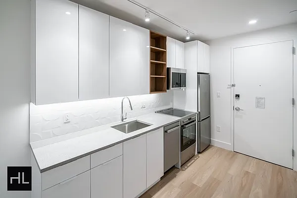 Rented by Highline Residential | media 19