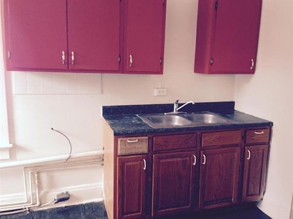 5th image of 615-617 Heaton St