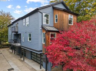 223 NE Ivy St APT B, Portland, OR 97212