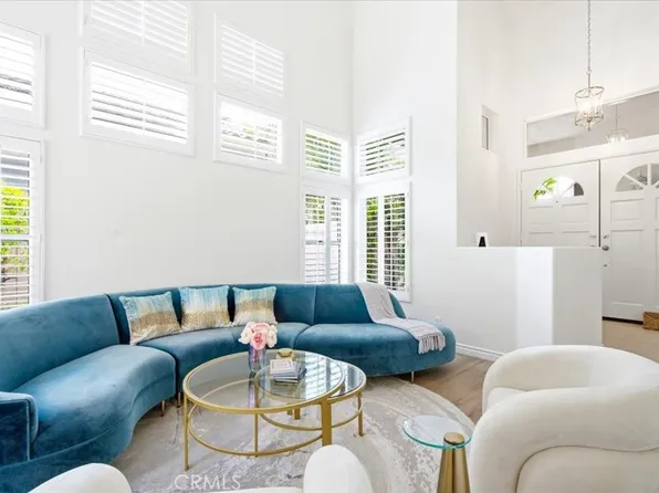 520 S Morningstar Dr, Anaheim, CA 92808