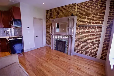 Rented by Meller Maayan S