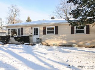 449 N Greenview Ave, Mundelein, IL