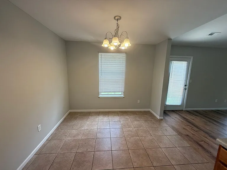 1432 Bodie Dr — Photo 15