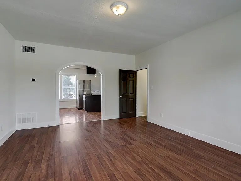 3002 Isabella St — Photo 9