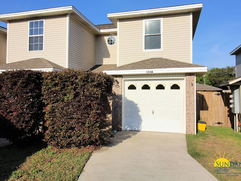 1st image of 111A Glory Pl NW