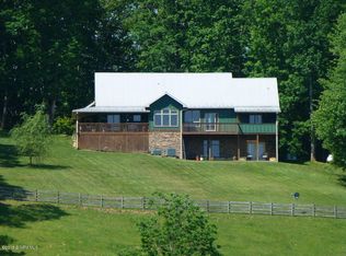 184 Mountain Vista Dr, Eggleston, VA 24086