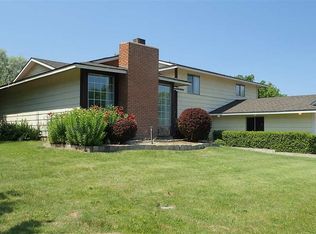 4306 S Date St, Kennewick, WA 99337