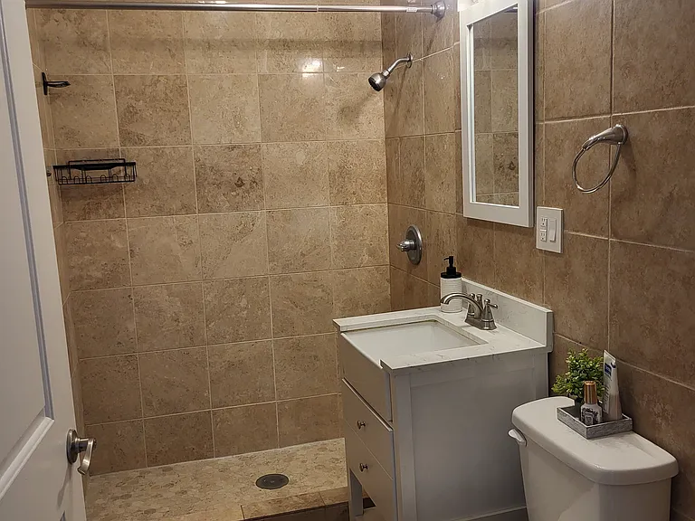 2604 Mesa St SE — Photo 11