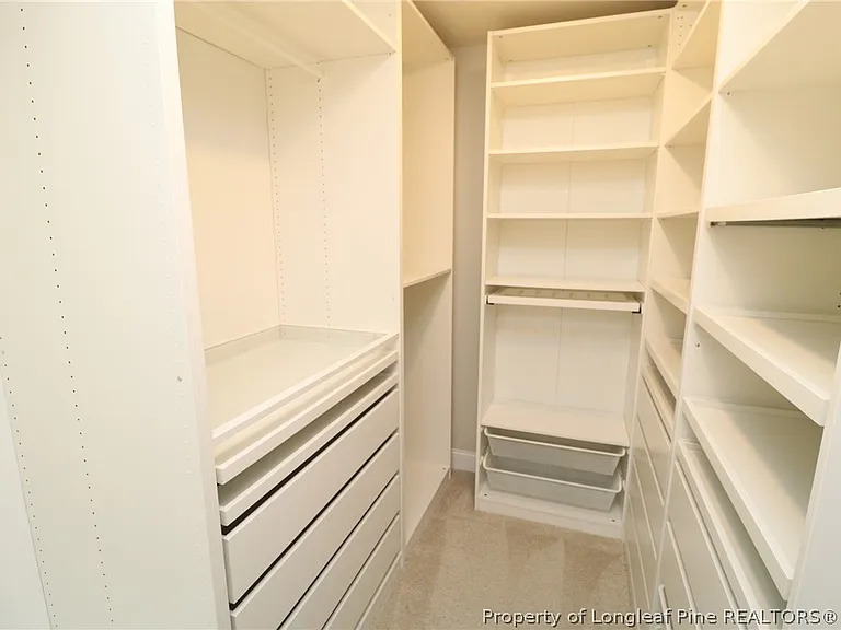 410 Boscawen Ln — Photo 29