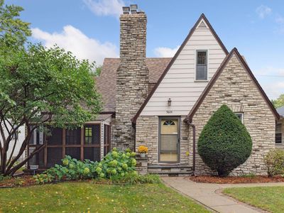 5604 10th Ave S, Minneapolis, MN, 55417