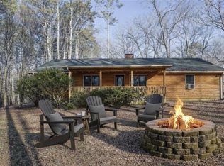 6896 Heardsville Rd, Cumming, GA 30028