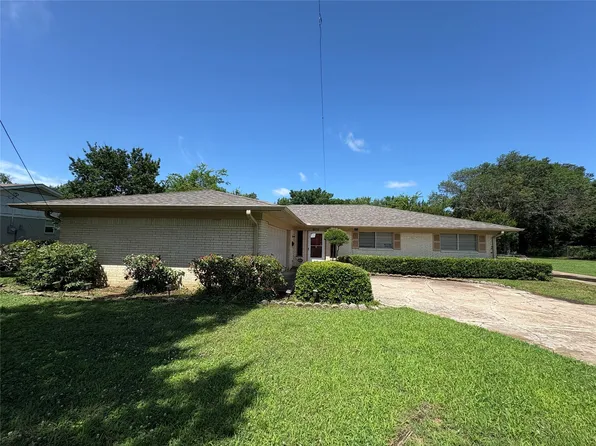 1605 17th St NE, Paris, TX 75460
