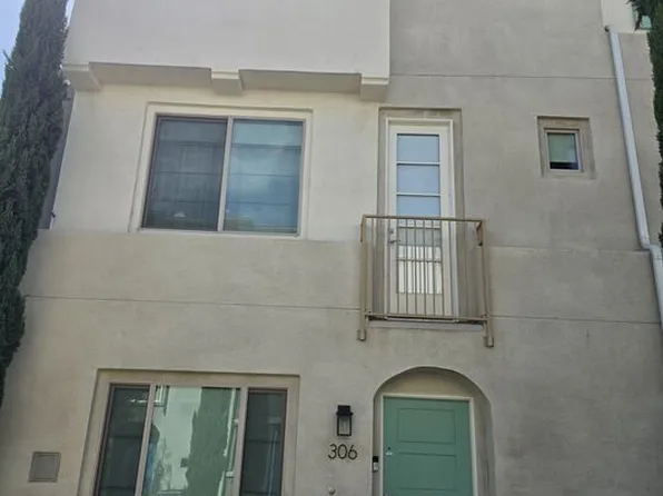 306 S Derek Ln, La Habra, CA 90631